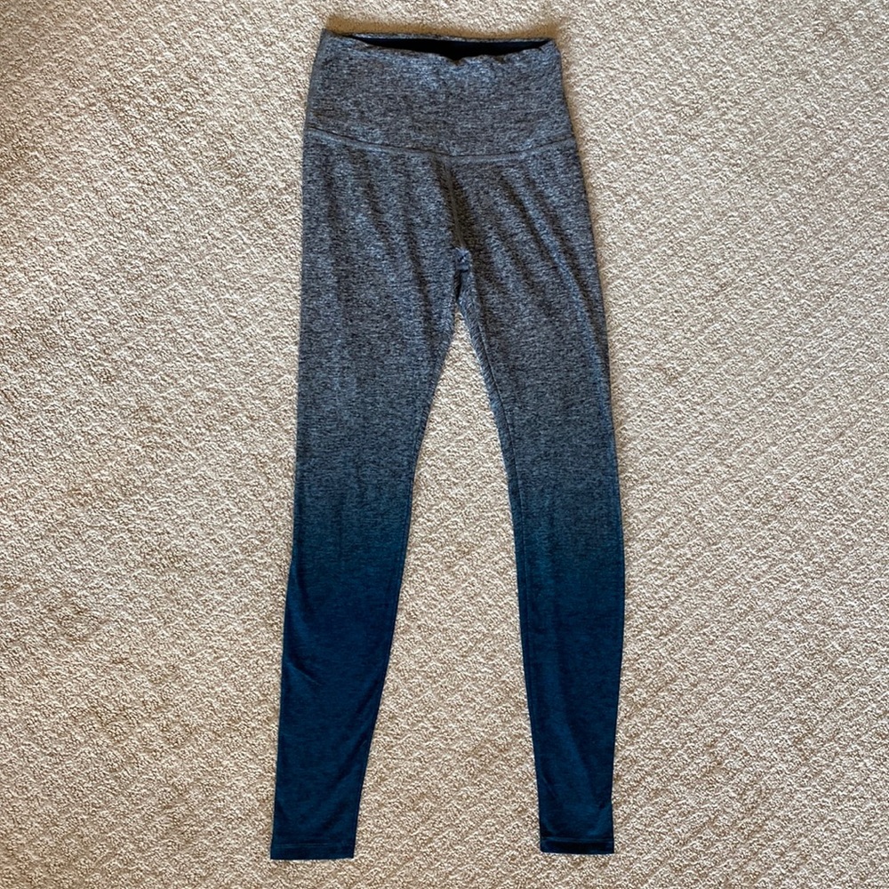 Beyond Yoga space dye ombré size small pants